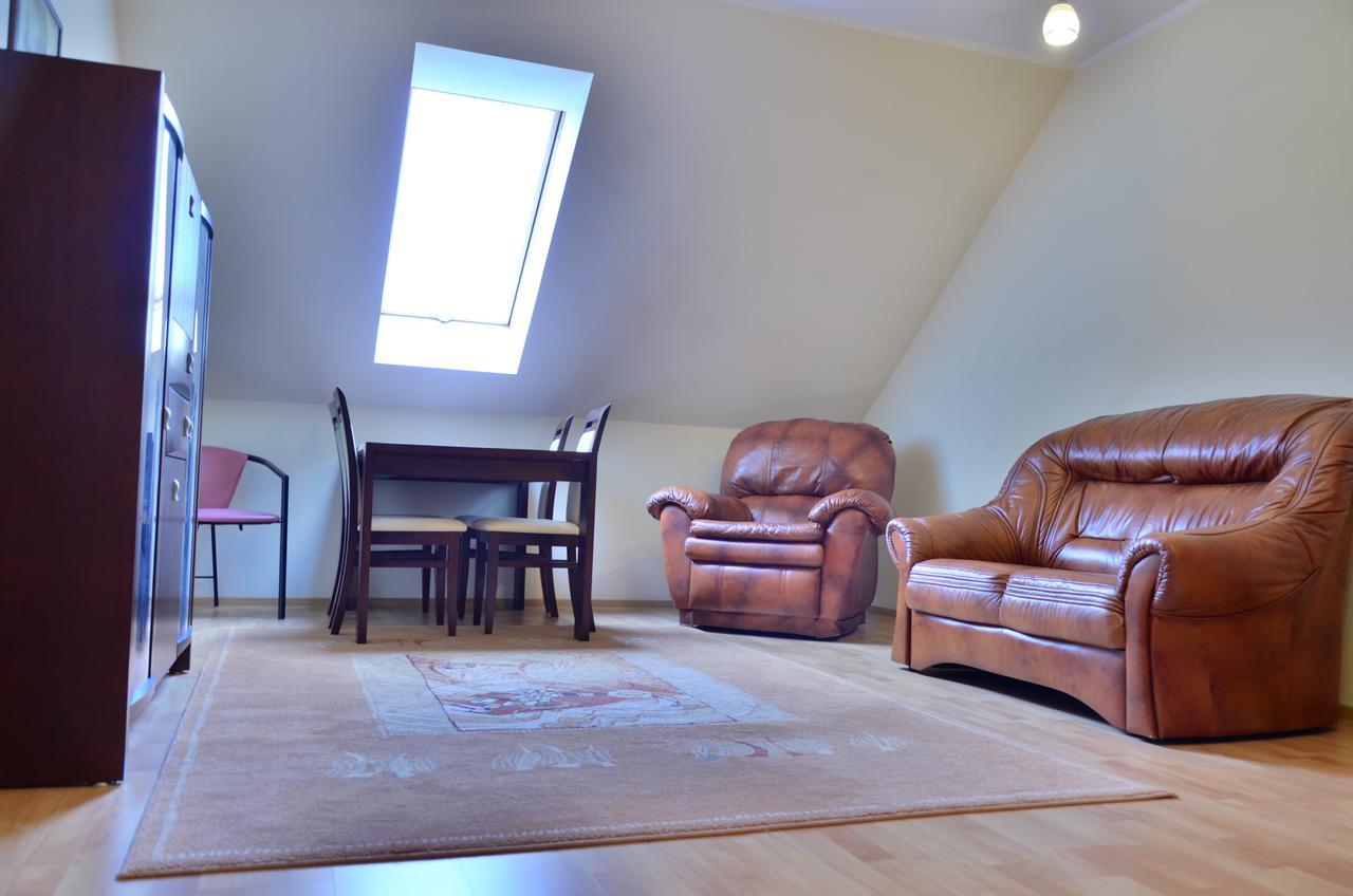 Apartament Promyczek ฮายนูฟกา ภายนอก รูปภาพ