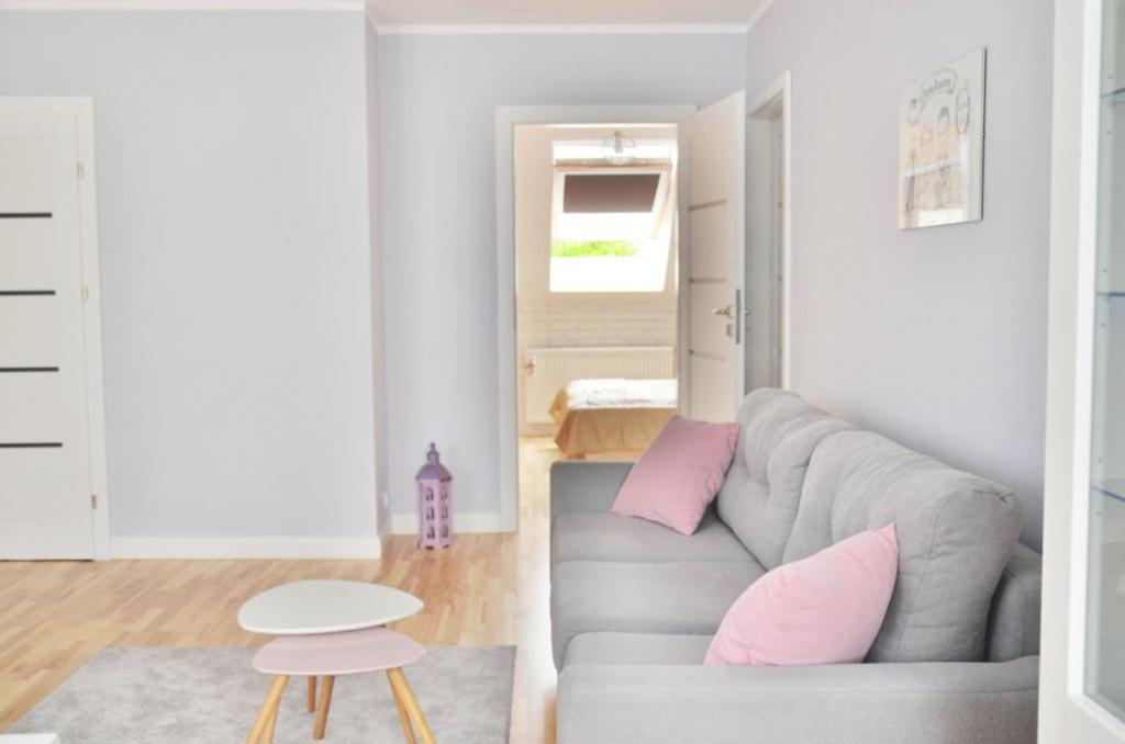 Apartament Promyczek ฮายนูฟกา ภายนอก รูปภาพ